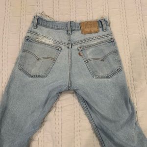 Vintage orange tab Levi's Jeans Distressed 1970s 505 28x27